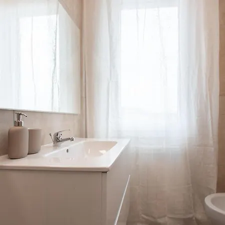 Hideaway Elegant Loft Apartment Brescia